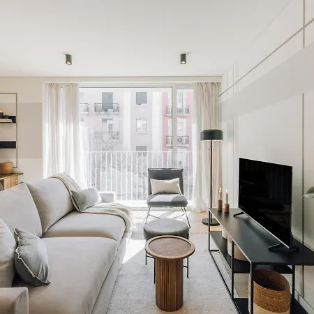 Apartamento Melides - 2 Bedrooms And Pool In Avenidas Novas Lisboa