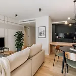 Melides - 2 Bedrooms And Pool In Avenidas Novas * Lisboa