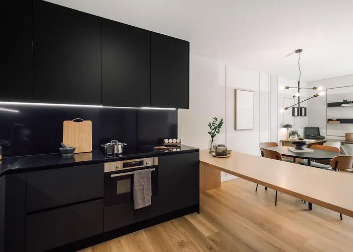 Melides - 2 Bedrooms And Pool In Avenidas Novas Appartement